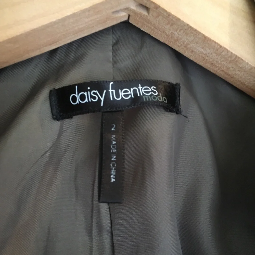 ♦️ Brown Womens Quarter-sleeve Blazer - Picture 6 of 6